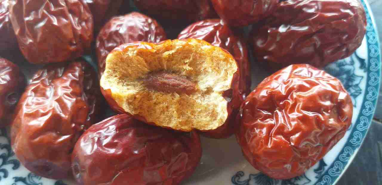 Táo đỏ chữa bệnh