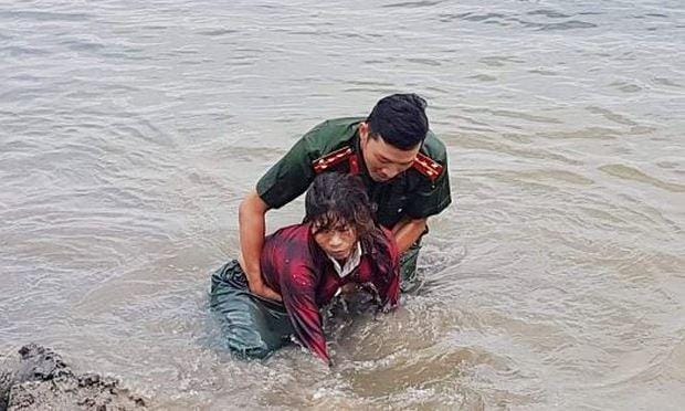 Cứu người chết đuối