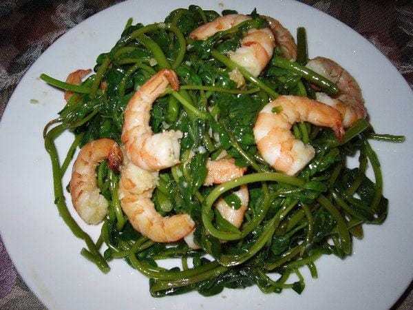 Rau sam xào tôm ăn rau sam có tác dụng gì