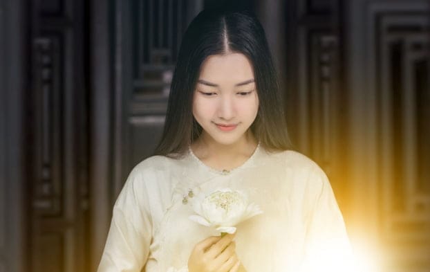 Phụ nữ dịu dàng, có giáo dưỡng