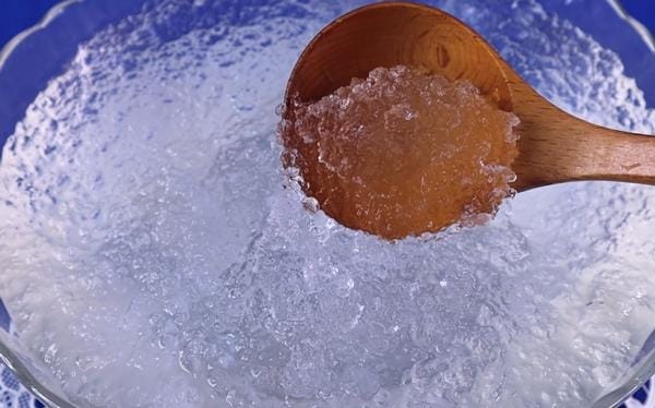 Mủ trôm ngâm nở