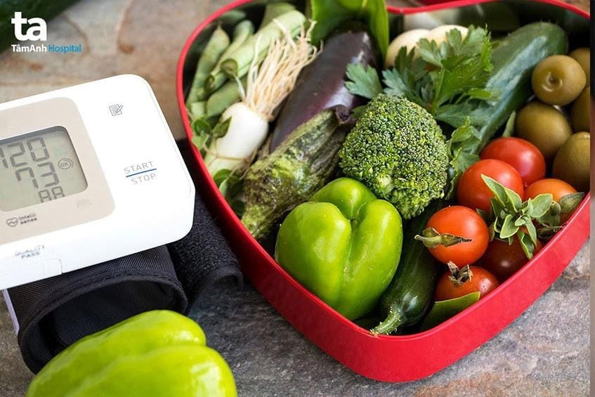 Cao huyết áp nên kiêng ăn gì