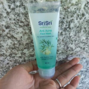 Sữa rửa mặt gừng và tràm trà