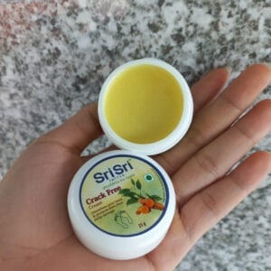 Kem trị nứt gót chân